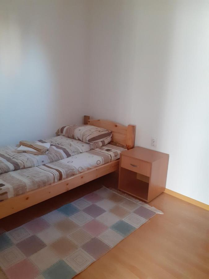 Apartmani Momcilo Žabljak Exteriör bild