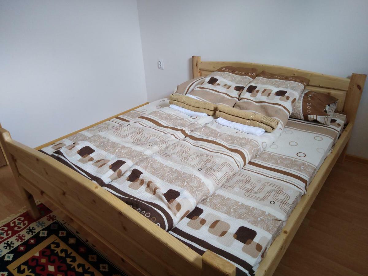 Apartmani Momcilo Žabljak Exteriör bild